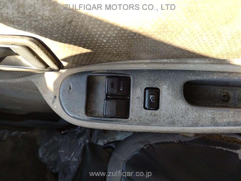 MAZDA BONGO TRUCK 2001 Image 12