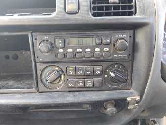 MAZDA BONGO TRUCK 2001 Image 8