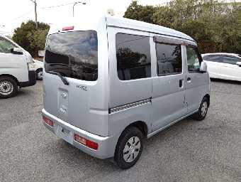 DAIHATSU HIJET CARGO 2015 Image 2