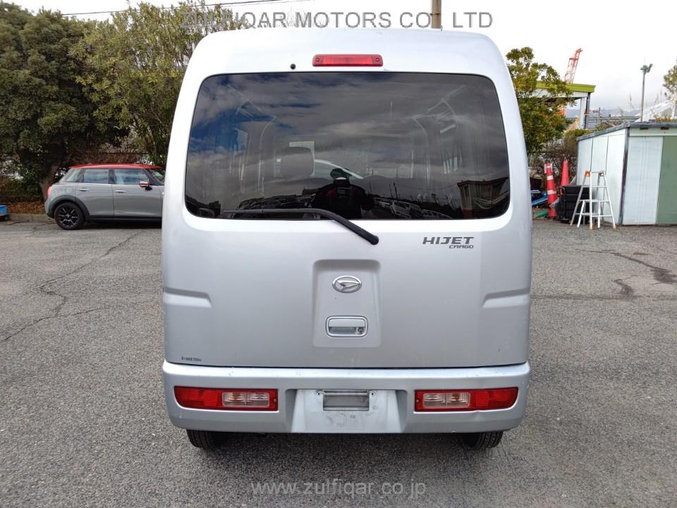DAIHATSU HIJET CARGO 2015 Image 3