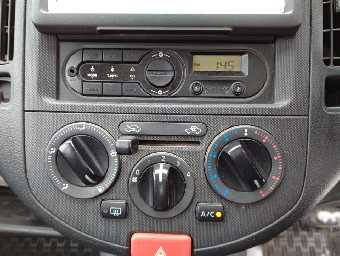 NISSAN A.D S/V 2016 Image 9