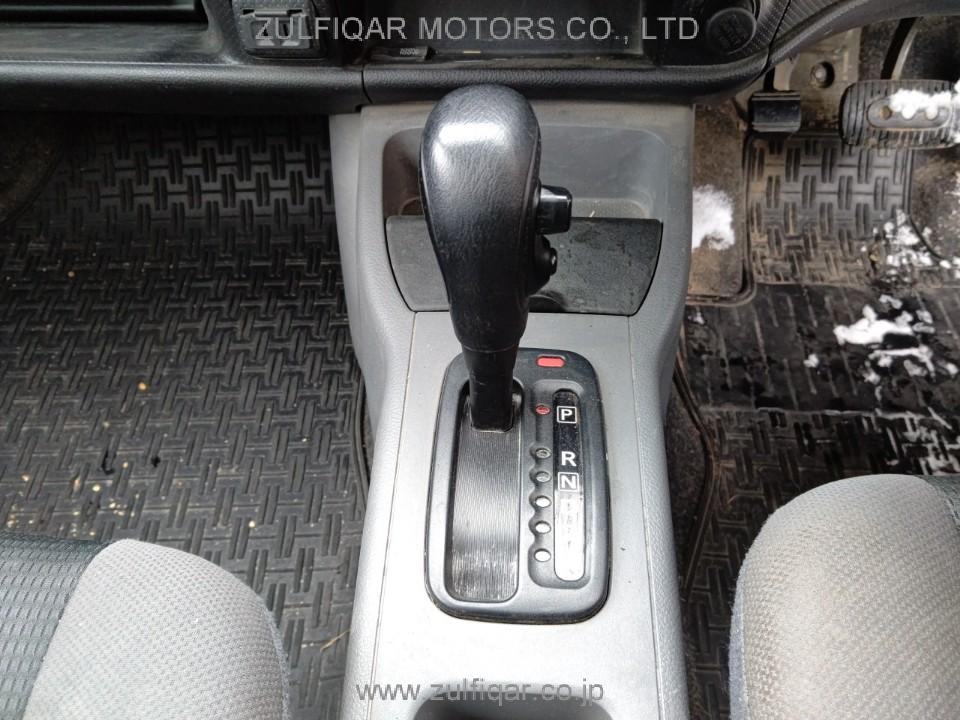 NISSAN A.D S/V 2016 Image 10