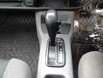 NISSAN A.D S/V 2016 Image 10