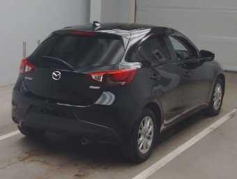 MAZDA DEMIO 2016 Image 2
