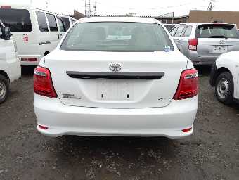 TOYOTA COROLLA AXIO 2016 Image 3