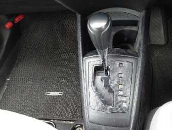 TOYOTA COROLLA AXIO 2016 Image 9