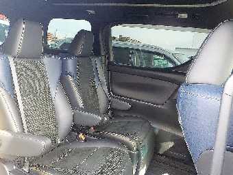 TOYOTA VELLFIRE 2017 Image 12