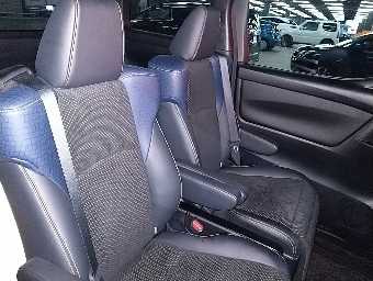 TOYOTA VELLFIRE 2017 Image 6