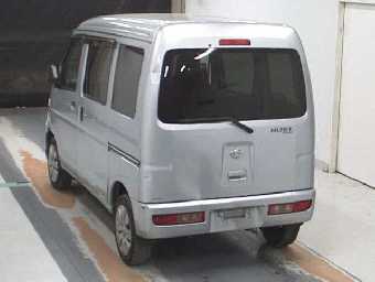 DAIHATSU HIJET CARGO 2015 Image 2