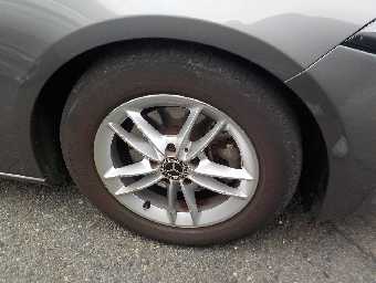 MERCEDES BENZ A CLASS 2018 Image 21