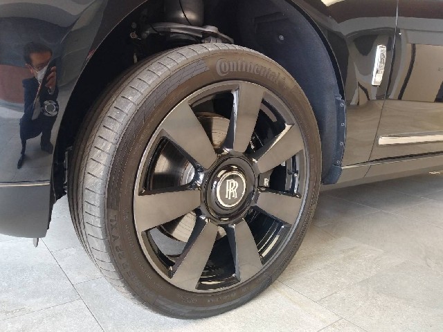 ROLLS ROYCE CULLINAN 2019 Image 46