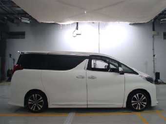 TOYOTA ALPHARD 2020 Image 3