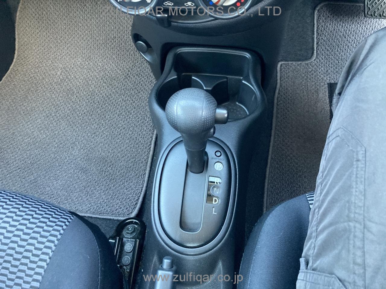 NISSAN MARCH 2017 Image 11