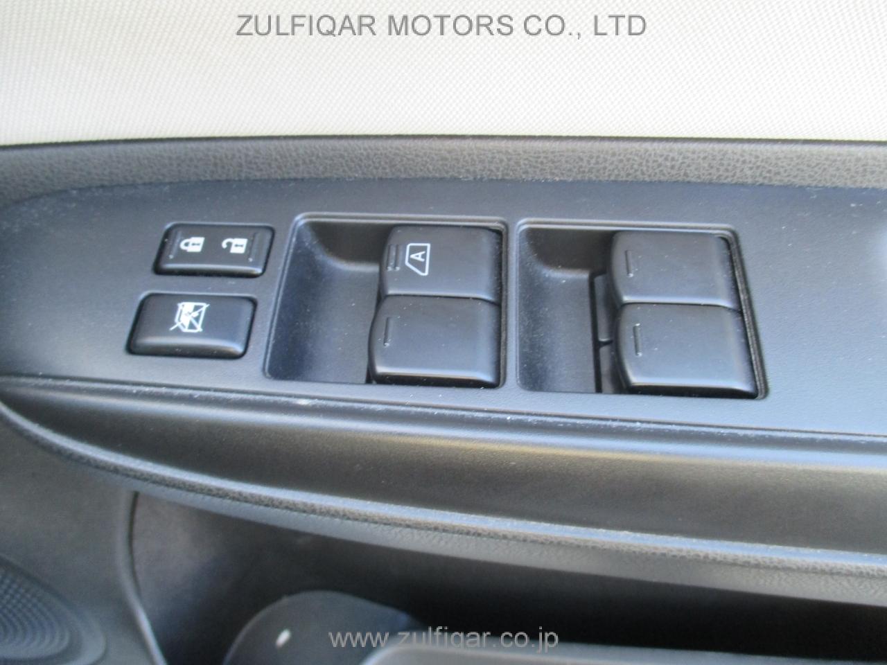 NISSAN NOTE 2016 Image 4