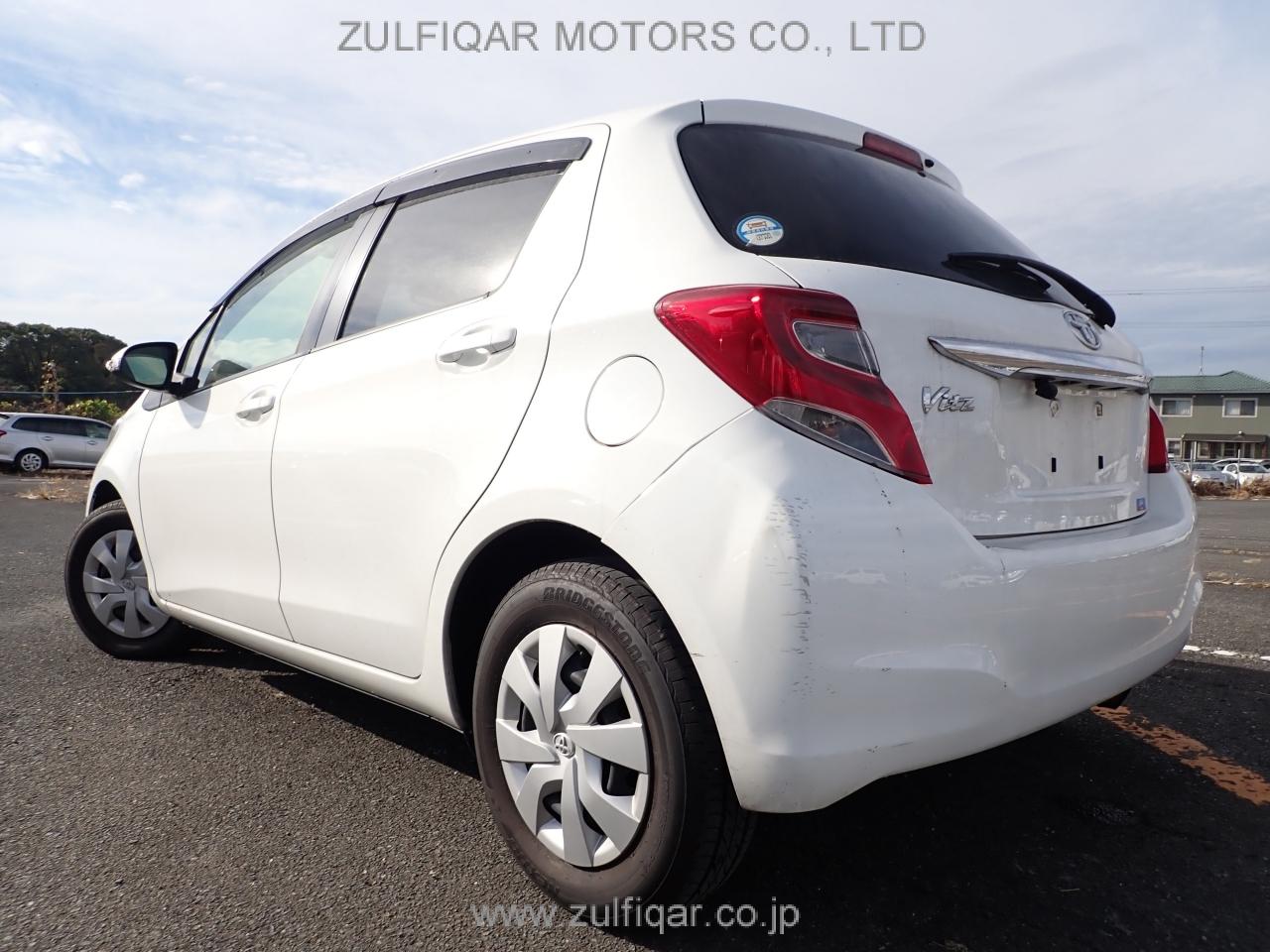 TOYOTA VITZ 2015 Image 2