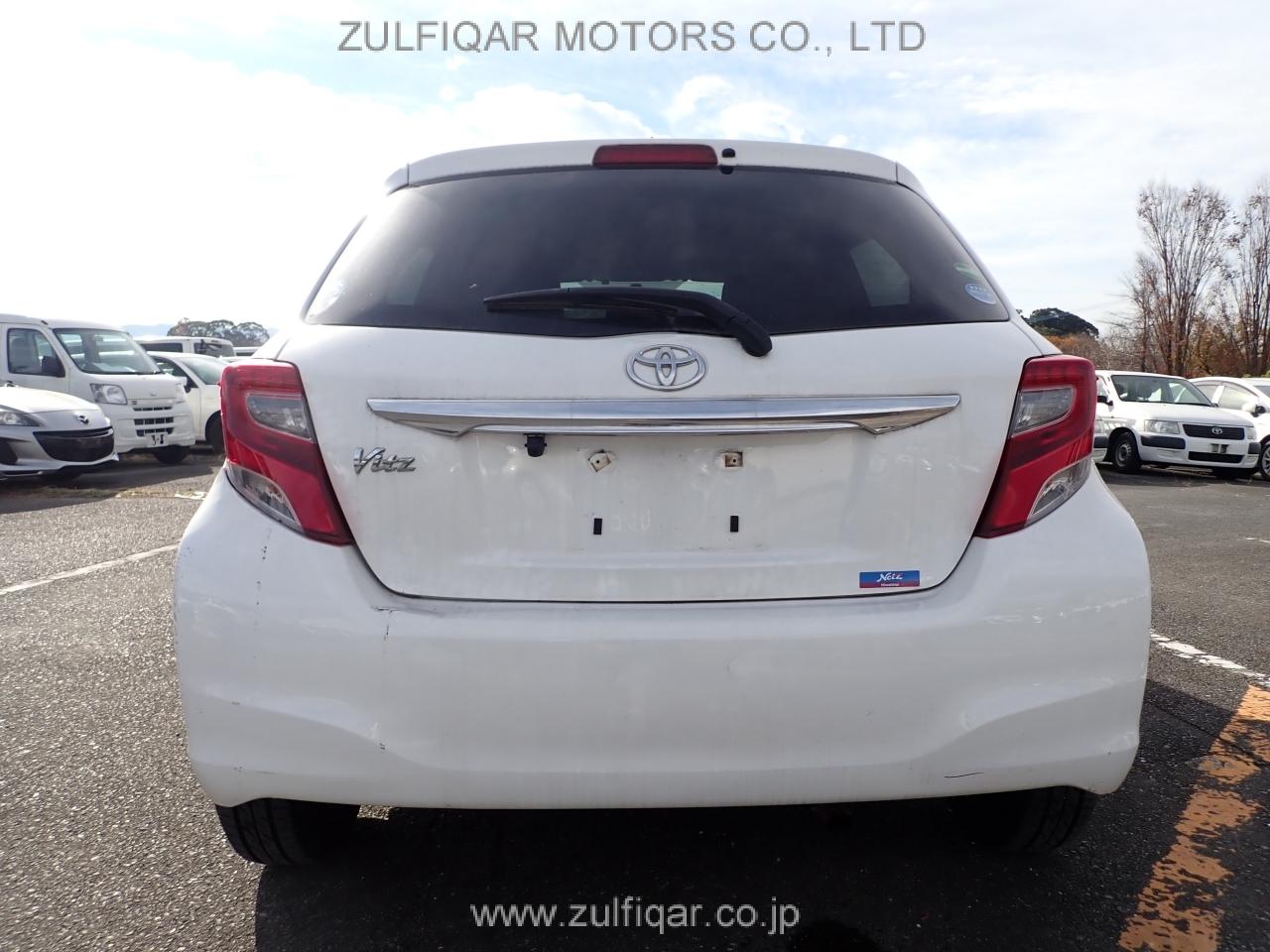 TOYOTA VITZ 2015 Image 5
