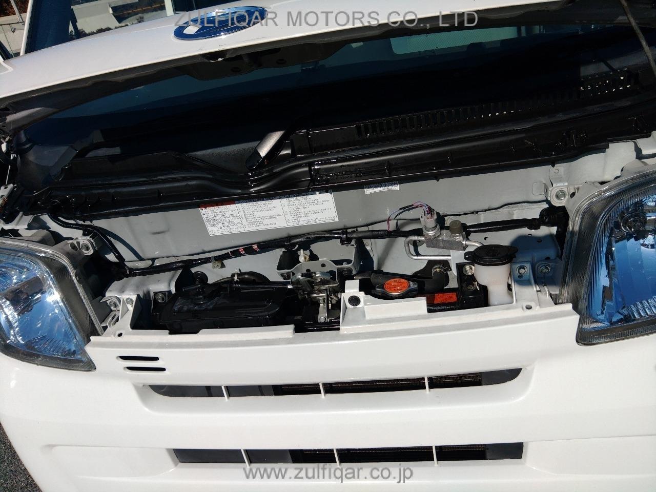 DAIHATSU HIJET CARGO 2017 Image 11