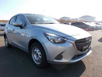MAZDA DEMIO 2016 Image 1