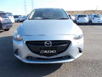 MAZDA DEMIO 2016 Image 4