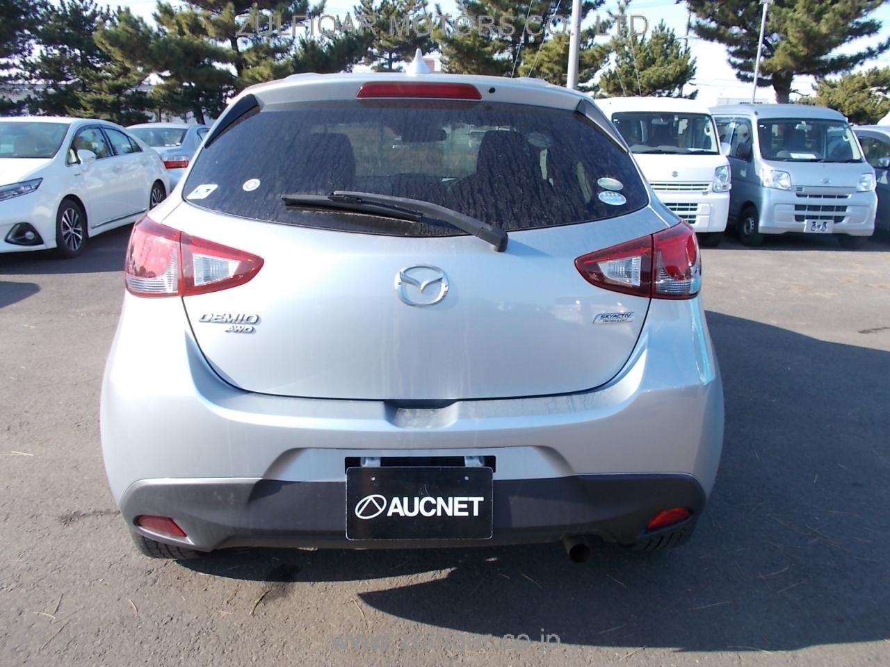 MAZDA DEMIO 2016 Image 6