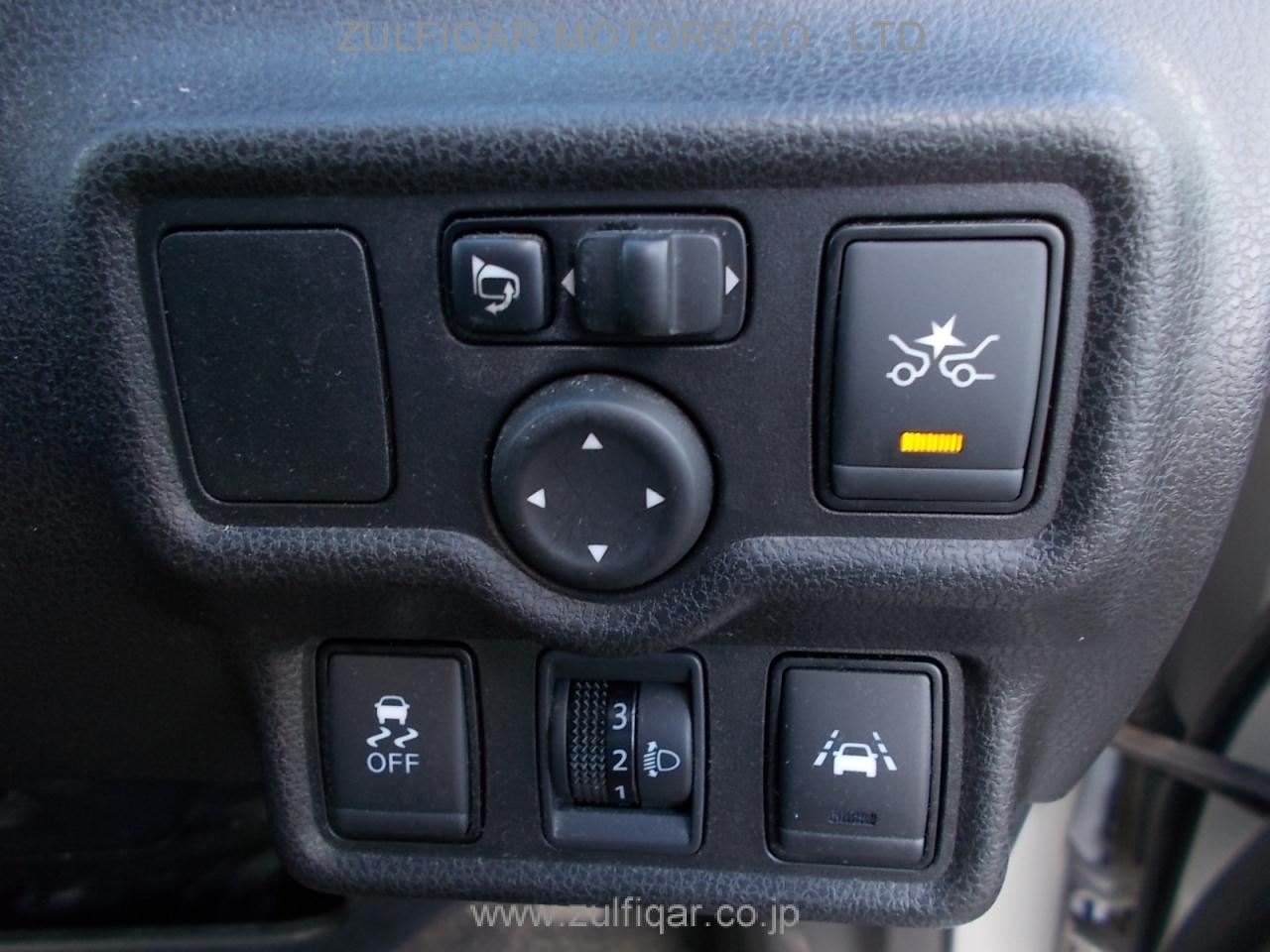 NISSAN NOTE 2016 Image 11