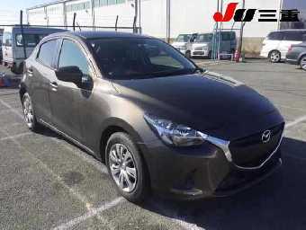 MAZDA DEMIO 2017 Image 1