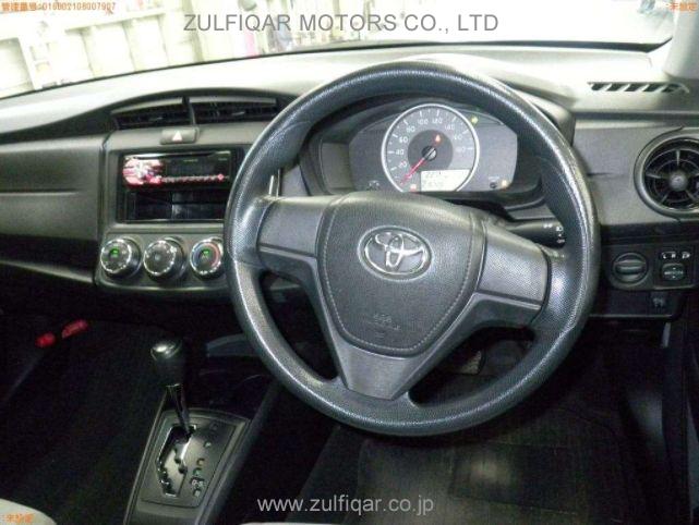 TOYOTA COROLLA AXIO 2016 Image 6