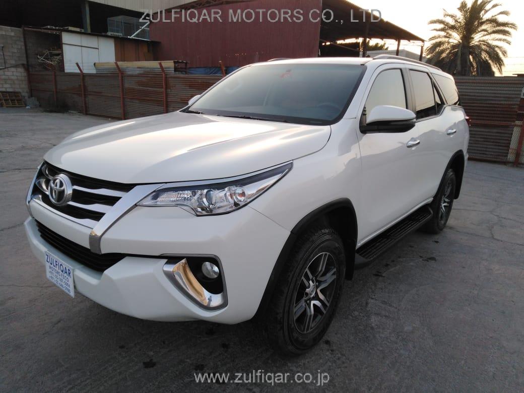 TOYOTA FORTUNER 2017 Image 3