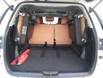 TOYOTA FORTUNER 2017 Image 9