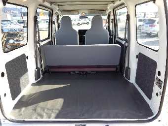 DAIHATSU HIJET CARGO 2016 Image 7