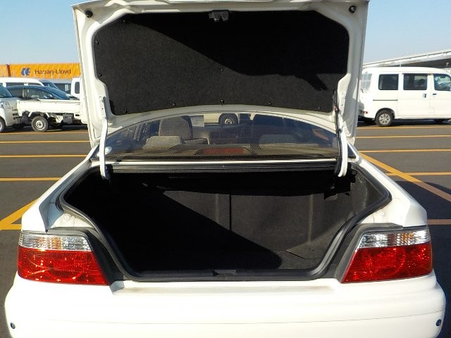 TOYOTA CHASER 2001 Image 20