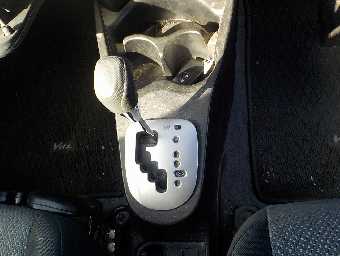 TOYOTA VITZ 2014 Image 6