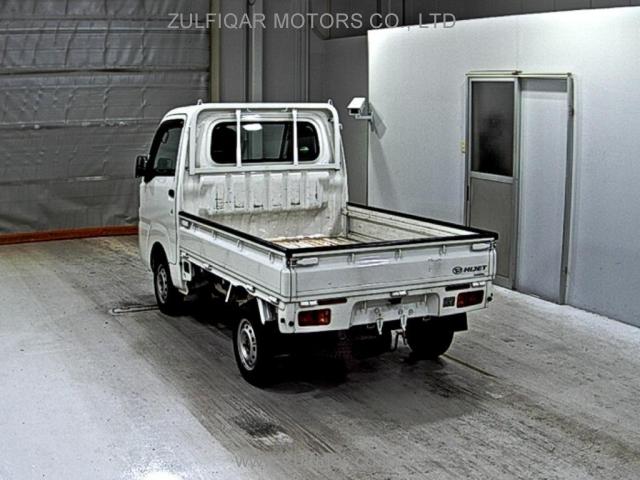 DAIHATSU HIJET TRUCK 2016 Image 2