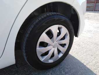 TOYOTA YARIS 2017 Image 16