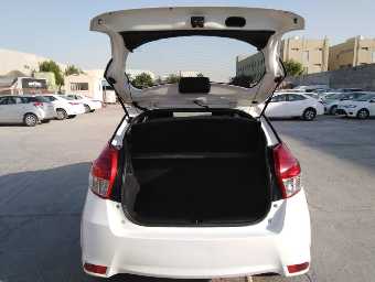 TOYOTA YARIS 2017 Image 17