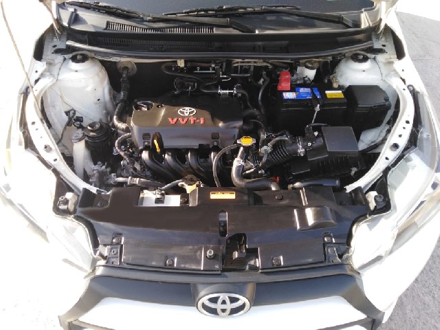 TOYOTA YARIS 2017 Image 25