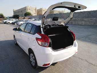 TOYOTA YARIS 2017 Image 9