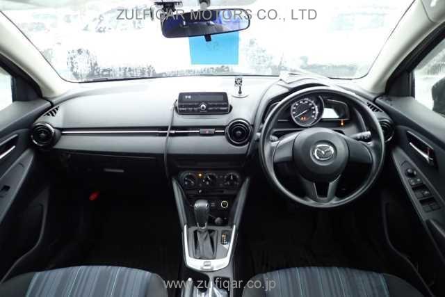 MAZDA DEMIO 2015 Image 3