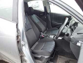 MAZDA DEMIO 2015 Image 5