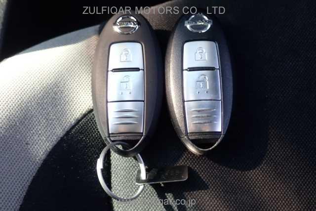 NISSAN NOTE 2016 Image 8