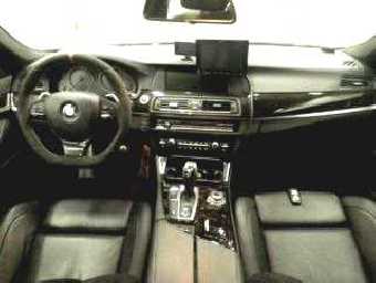 BMW 5 SERIES 2010 Image 3