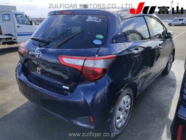 TOYOTA VITZ 2018 Image 5