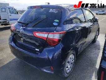 TOYOTA VITZ 2018 Image 5