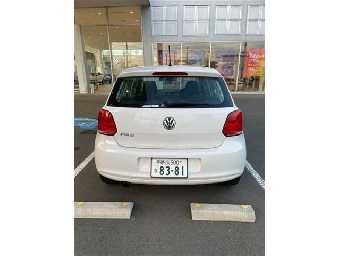 VOLKSWAGEN POLO 2010 Image 3