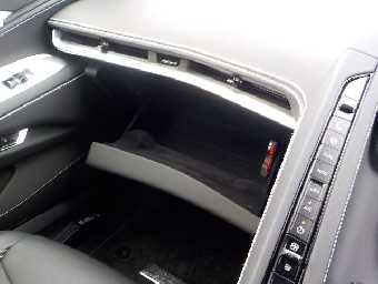 CHEVROLET CORVETTE 2021 Image 24