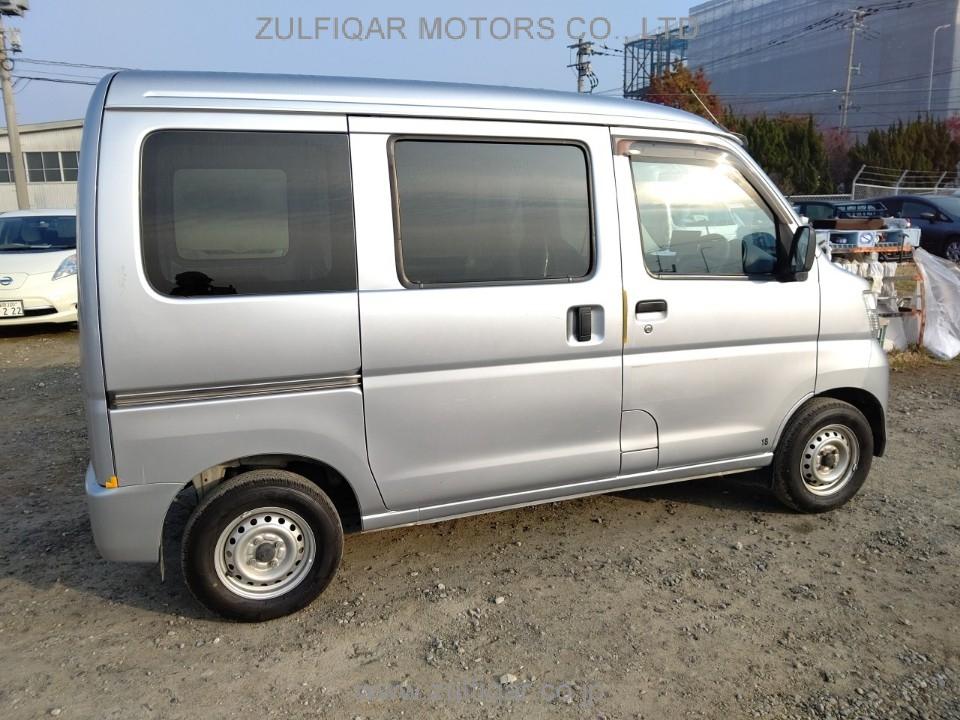 DAIHATSU HIJET CARGO 2018 Image 2