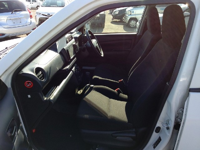 TOYOTA PROBOX 2017 Image 20