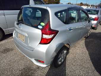 NISSAN NOTE 2017 Image 2