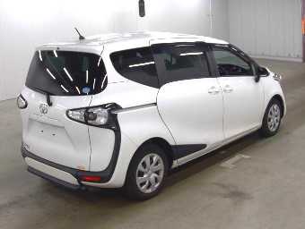 TOYOTA SIENTA 2016 Image 15