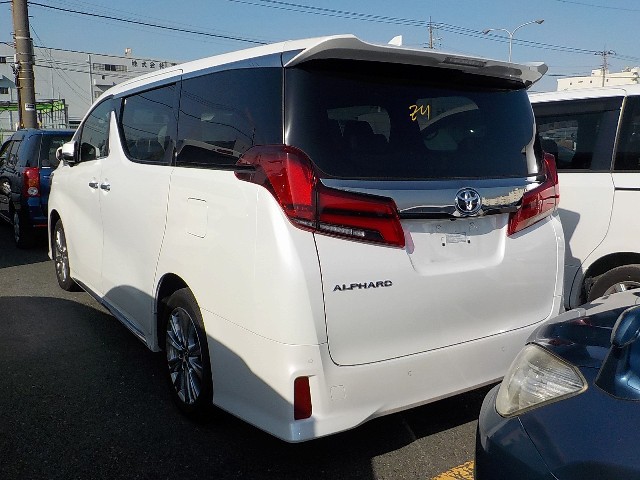 TOYOTA ALPHARD 2020 Image 25